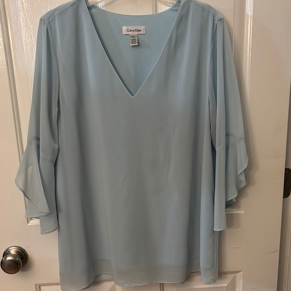 Calvin Klein Women's Light Blue V-Neck Top